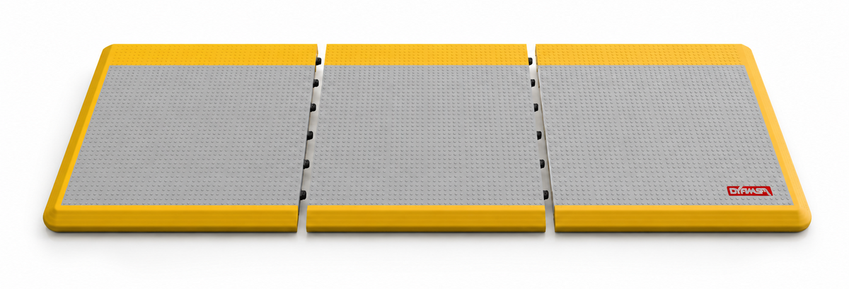 LineUp Modular Dieléctrico con panel lateral izquierdo, panel central y panel lateral derecho
